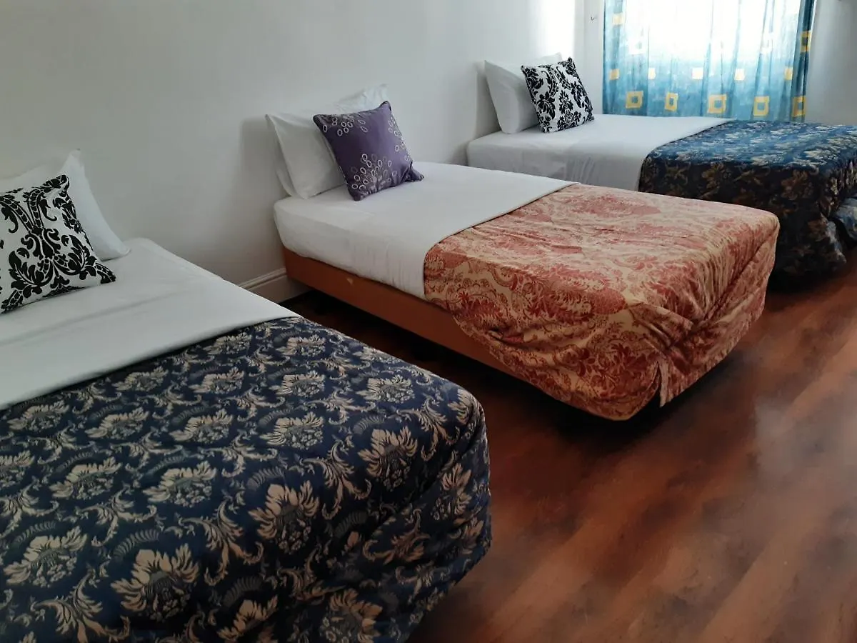 Hotel Goddis Lodge London